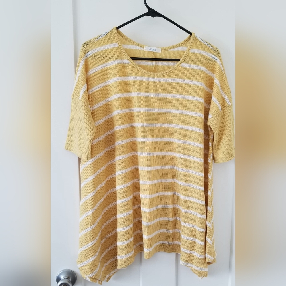 NWOT Cherish Striped Top - Medium